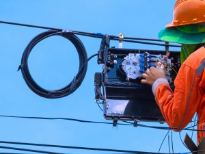 Aerial Fiber Splice in Daytona Beach